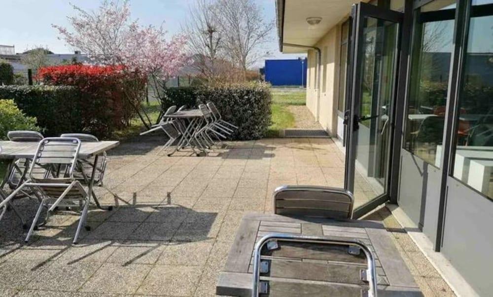 Ibis Budget Bergerac Exteriör bild