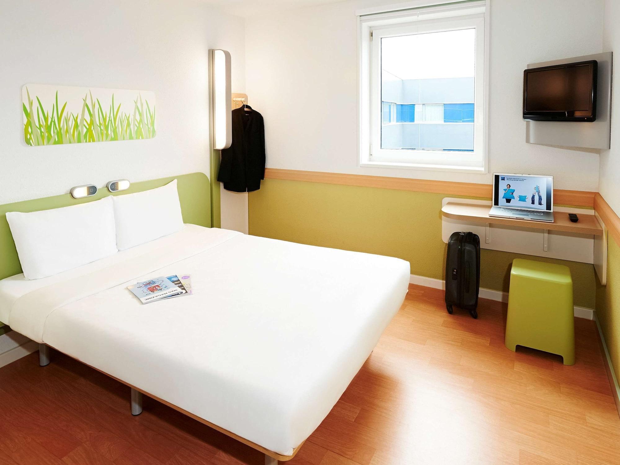 Ibis Budget Bergerac Exteriör bild