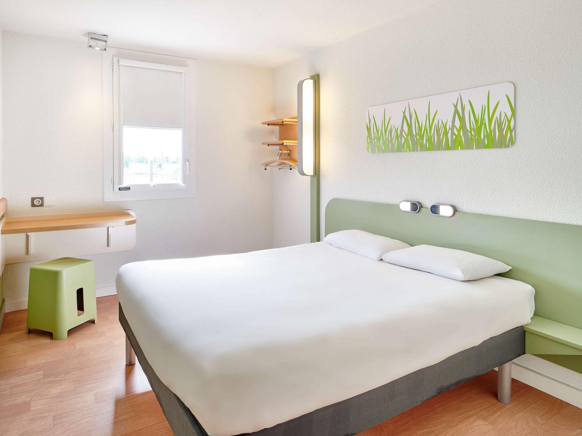Ibis Budget Bergerac Exteriör bild