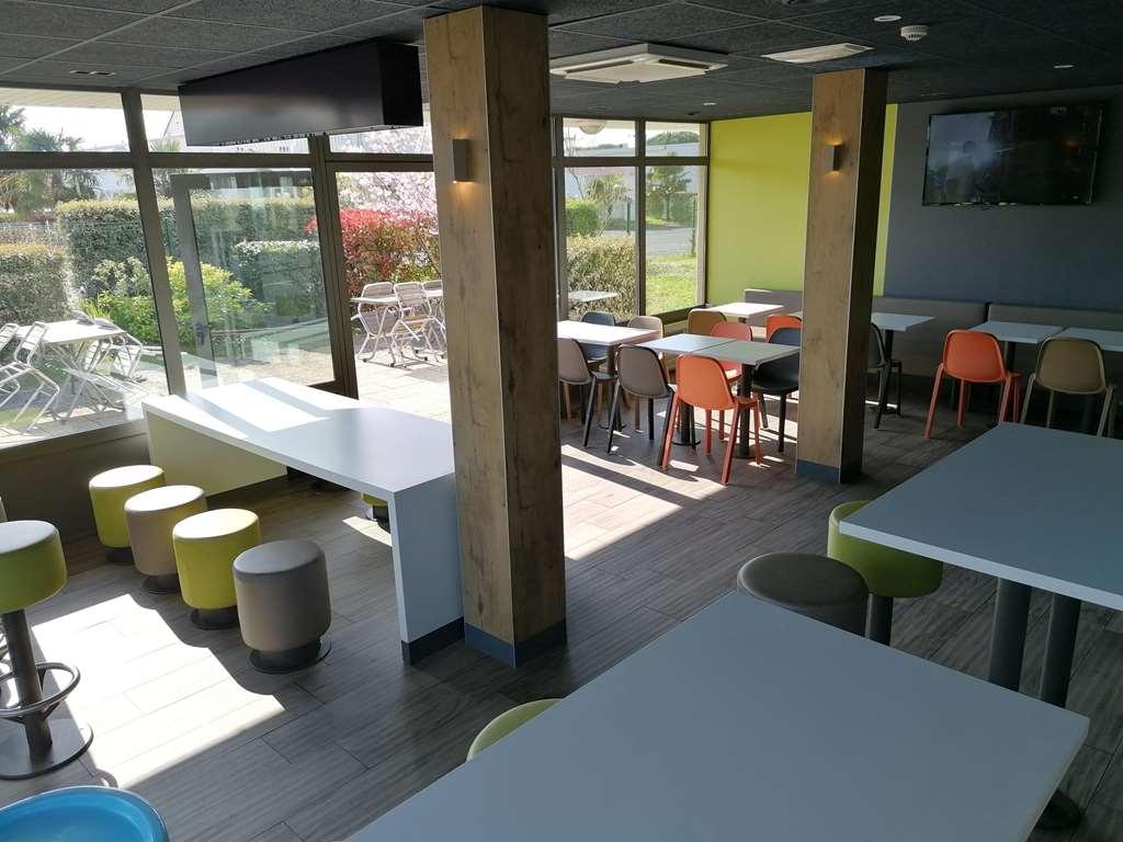 Ibis Budget Bergerac Exteriör bild