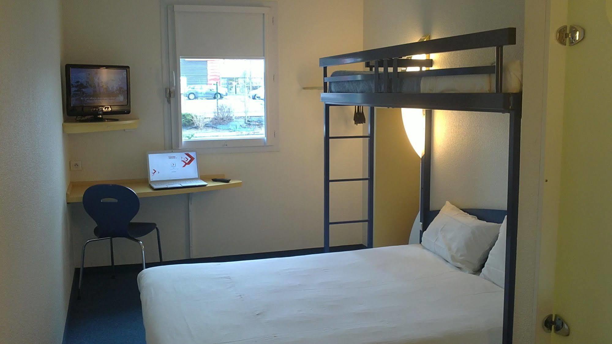 Ibis Budget Bergerac Exteriör bild