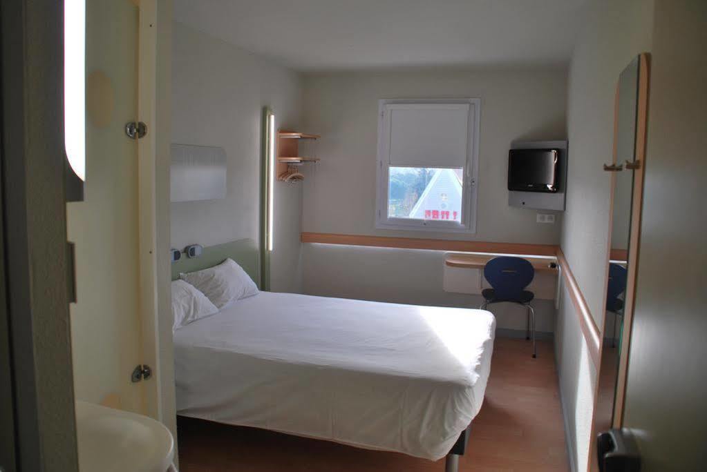 Ibis Budget Bergerac Exteriör bild